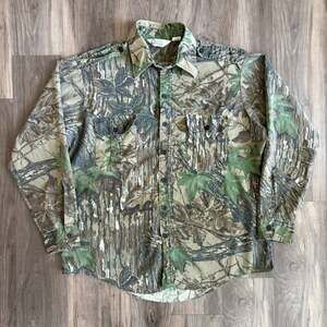 Vintage Realtree Camo Button Up Shirt Men's Size XL 1990s